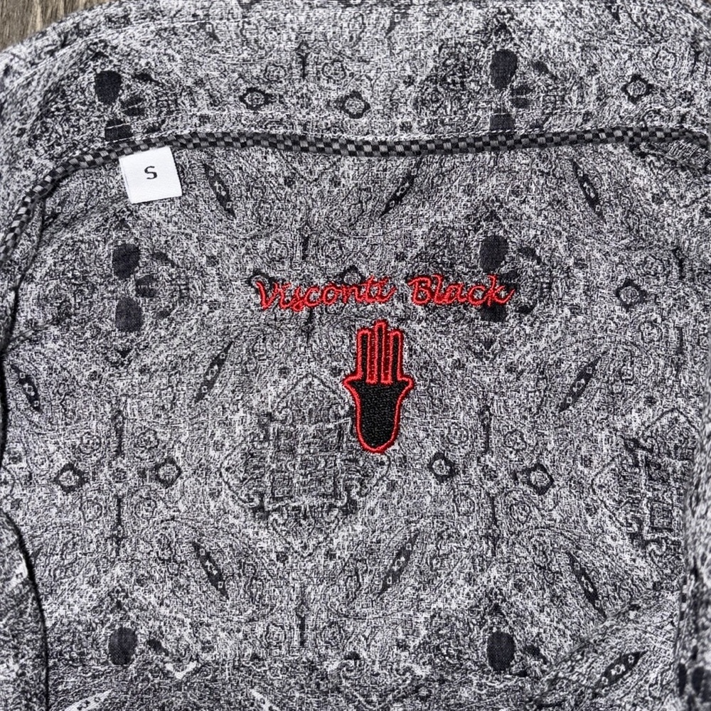 Luciano Visconti Limited Edition Mens  small Skull Paisley Collared Button Shirt - Picture 2 of 5
